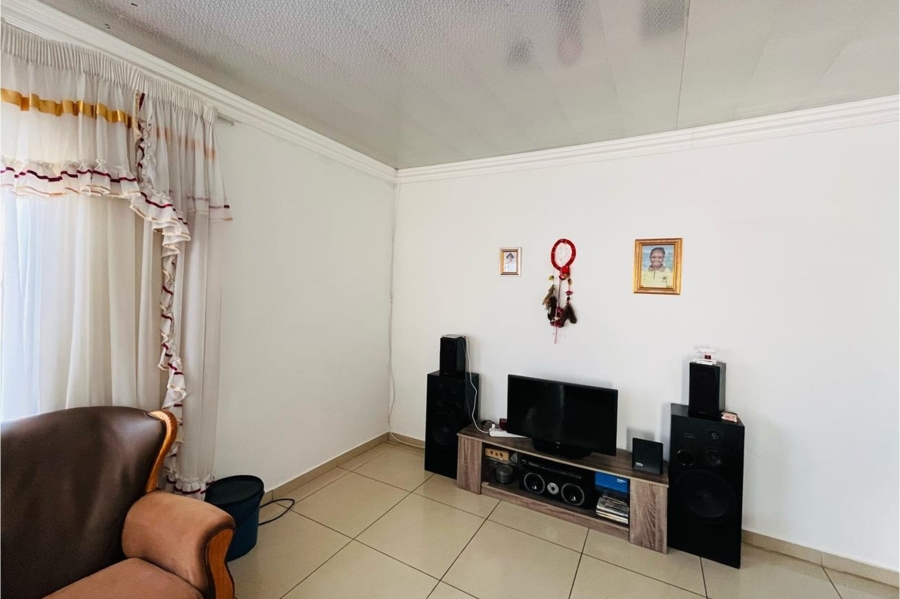2 Bedroom Property for Sale in Vosloorus Ext 10 Gauteng