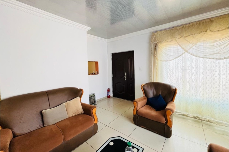 2 Bedroom Property for Sale in Vosloorus Ext 10 Gauteng