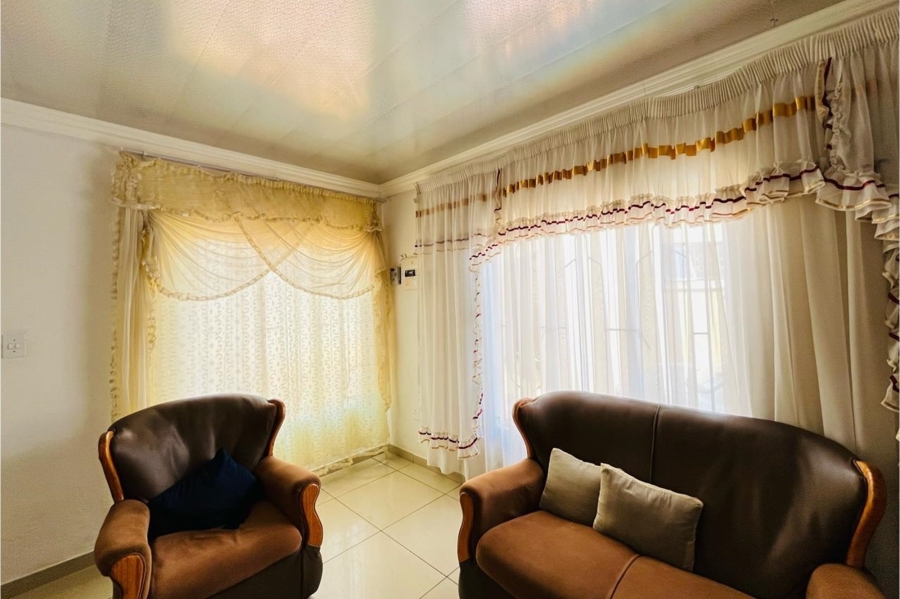 2 Bedroom Property for Sale in Vosloorus Ext 10 Gauteng