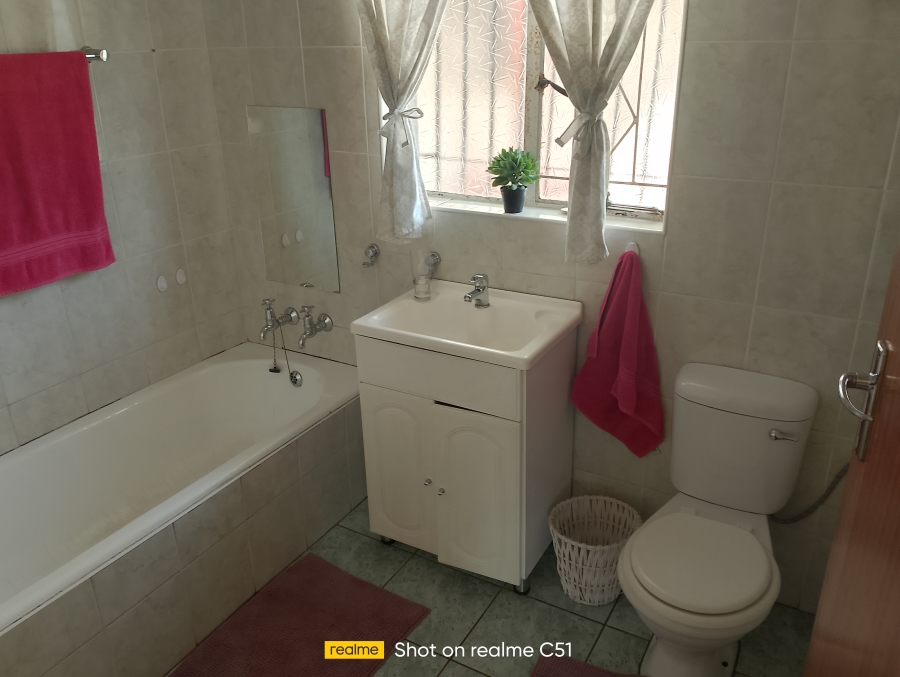 4 Bedroom Property for Sale in Dal Fouche Gauteng