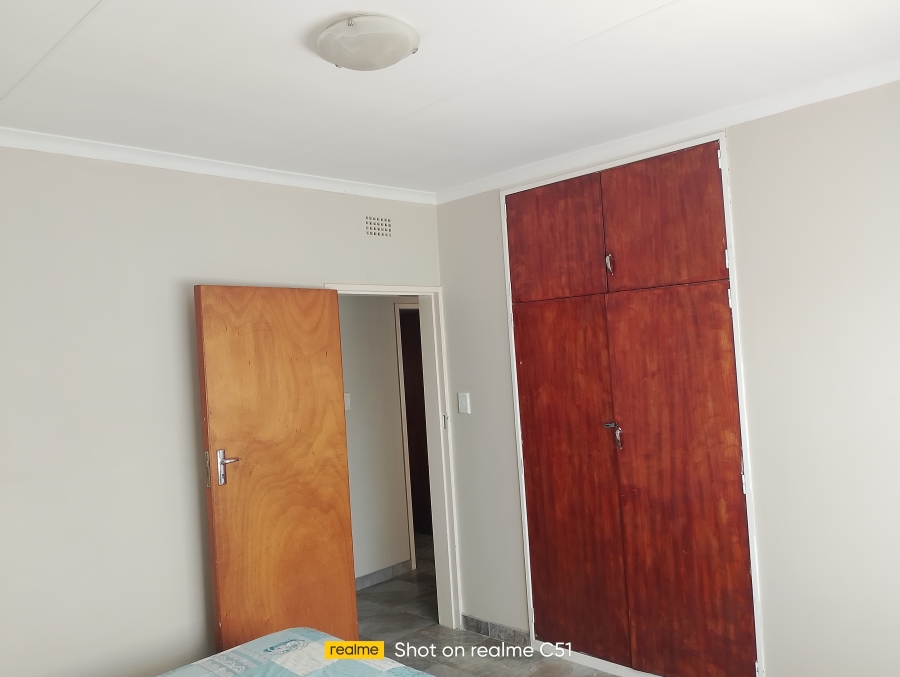 4 Bedroom Property for Sale in Dal Fouche Gauteng