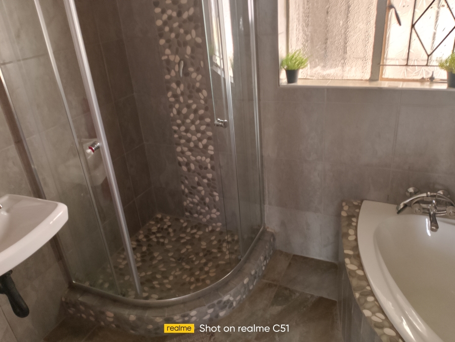 4 Bedroom Property for Sale in Dal Fouche Gauteng