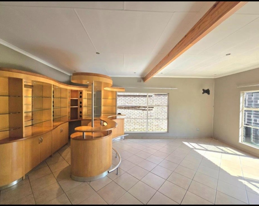 3 Bedroom Property for Sale in Sunair Park Gauteng