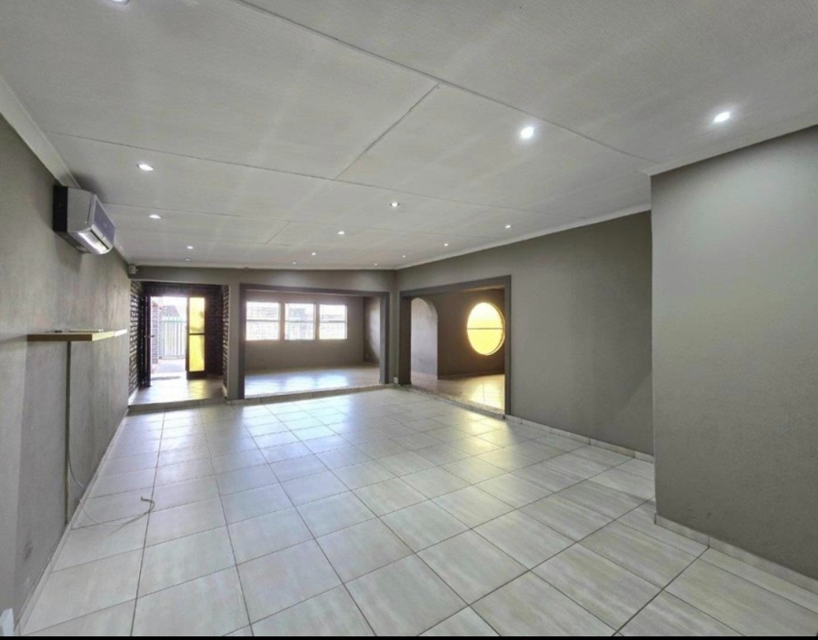 3 Bedroom Property for Sale in Sunair Park Gauteng