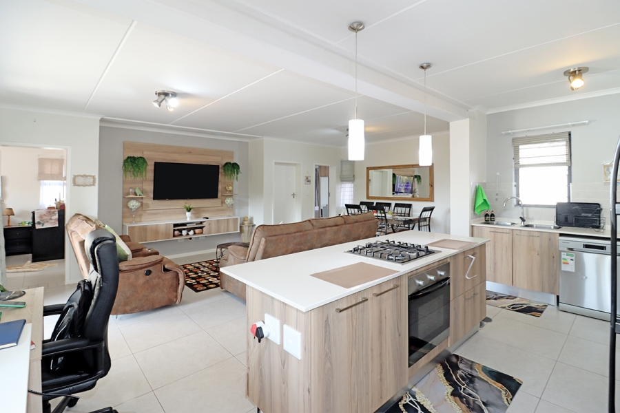2 Bedroom Property for Sale in Modderfontein Gauteng
