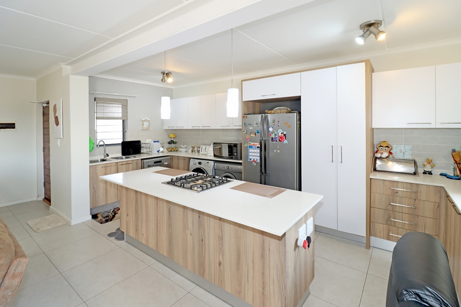 2 Bedroom Property for Sale in Modderfontein Gauteng