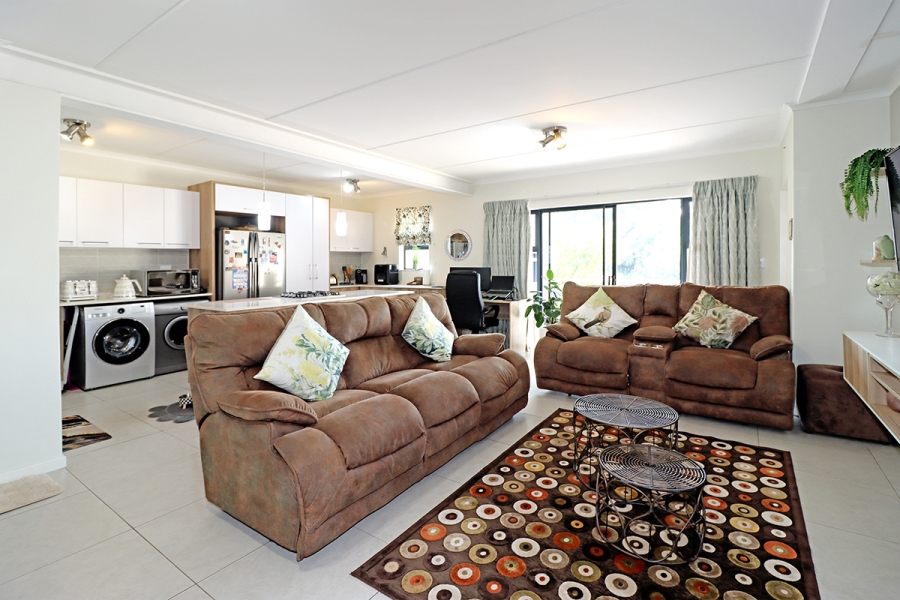 2 Bedroom Property for Sale in Modderfontein Gauteng