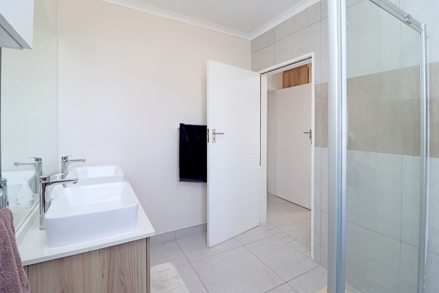 2 Bedroom Property for Sale in Modderfontein Gauteng