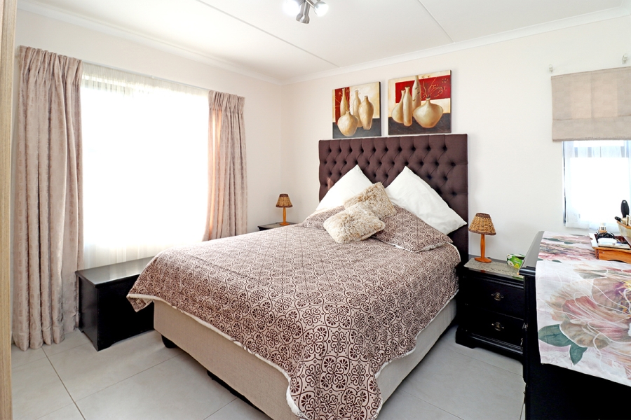 2 Bedroom Property for Sale in Modderfontein Gauteng