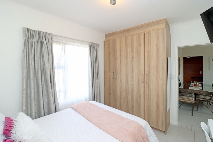 2 Bedroom Property for Sale in Modderfontein Gauteng