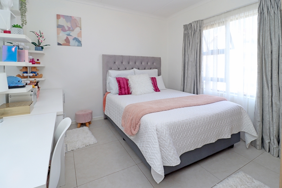 2 Bedroom Property for Sale in Modderfontein Gauteng