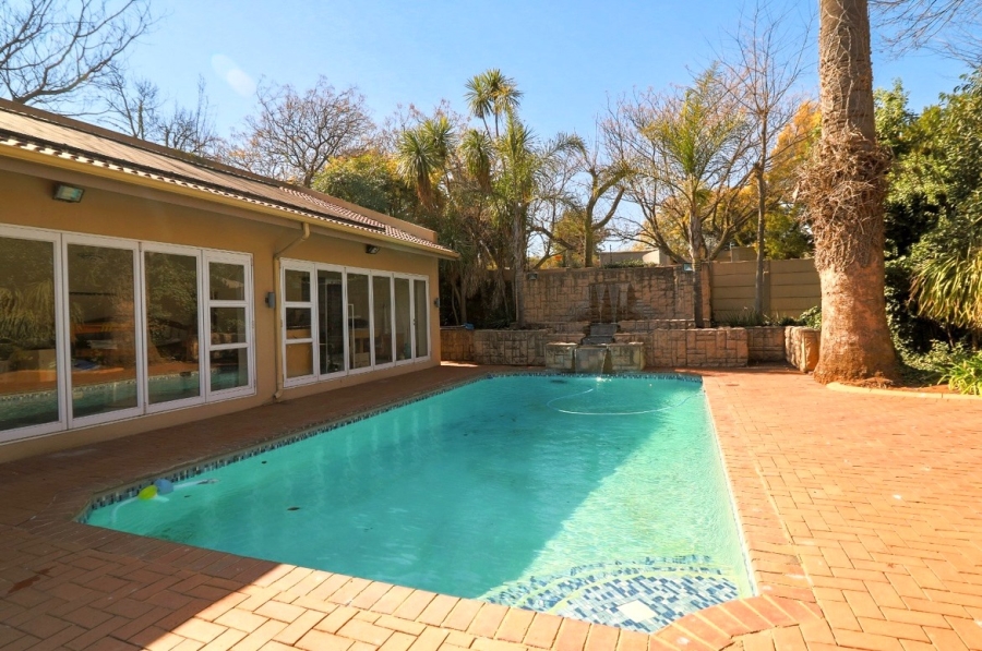 3 Bedroom Property for Sale in Farrarmere Gauteng