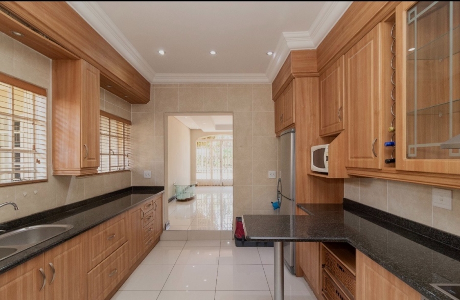 3 Bedroom Property for Sale in Farrarmere Gauteng