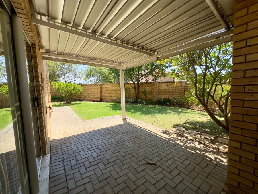 To Let 4 Bedroom Property for Rent in Sinoville Gauteng