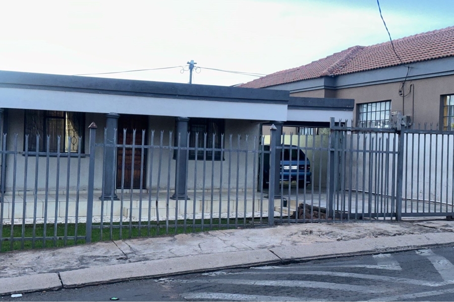 2 Bedroom Property for Sale in Atteridgeville Gauteng