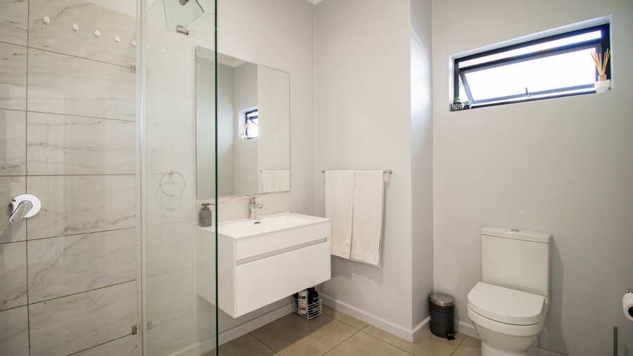 1 Bedroom Property for Sale in Rosebank Gauteng