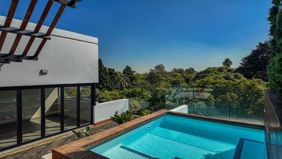 1 Bedroom Property for Sale in Rosebank Gauteng