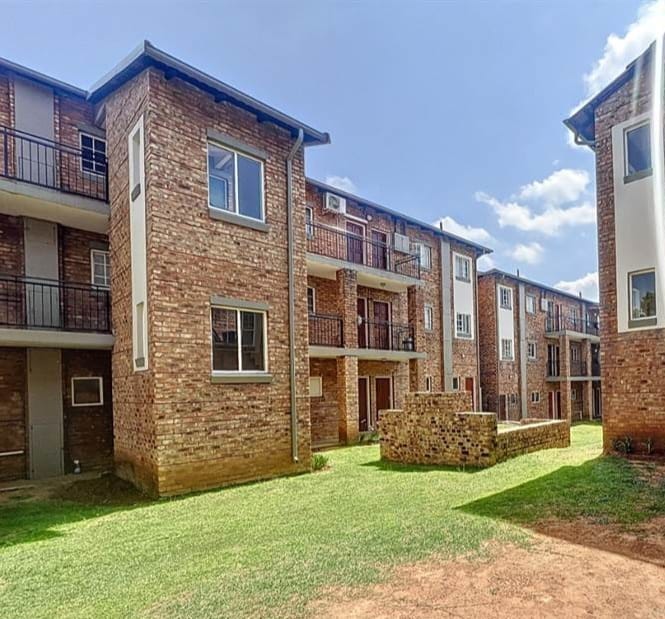 1 Bedroom Property for Sale in Newmark Estate Gauteng