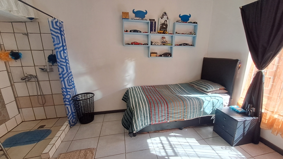 3 Bedroom Property for Sale in Noycedale Gauteng