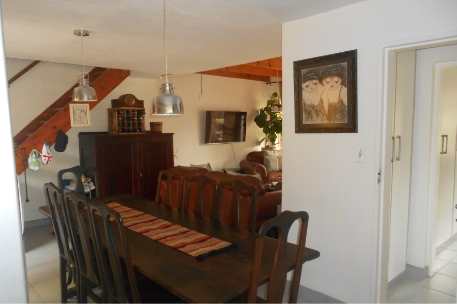 3 Bedroom Property for Sale in Garsfontein Gauteng