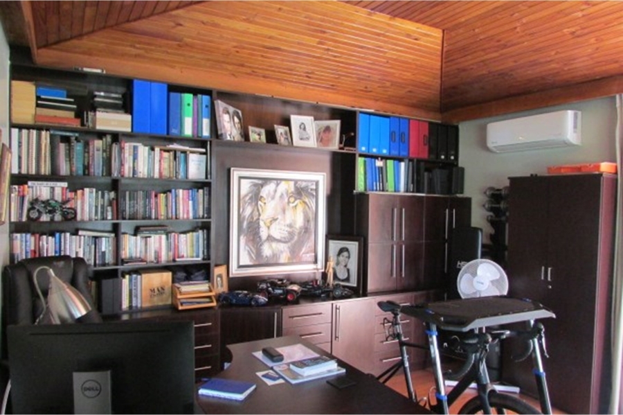 3 Bedroom Property for Sale in Colbyn Gauteng