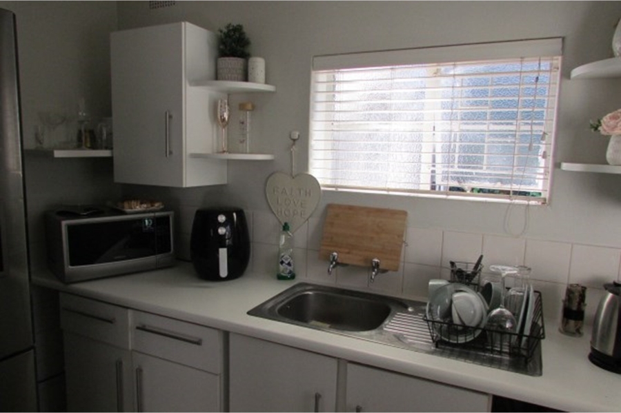 3 Bedroom Property for Sale in Colbyn Gauteng