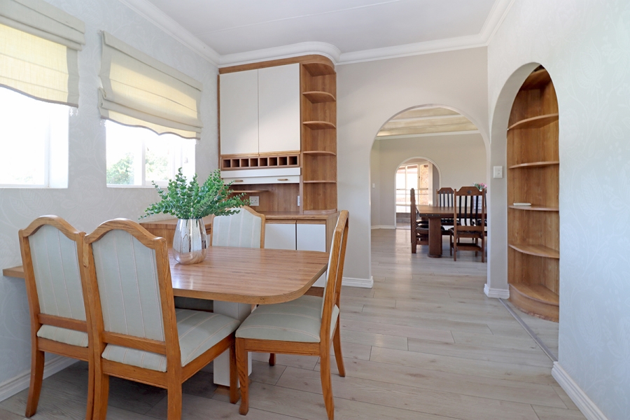 4 Bedroom Property for Sale in Randjesfontein A H Gauteng