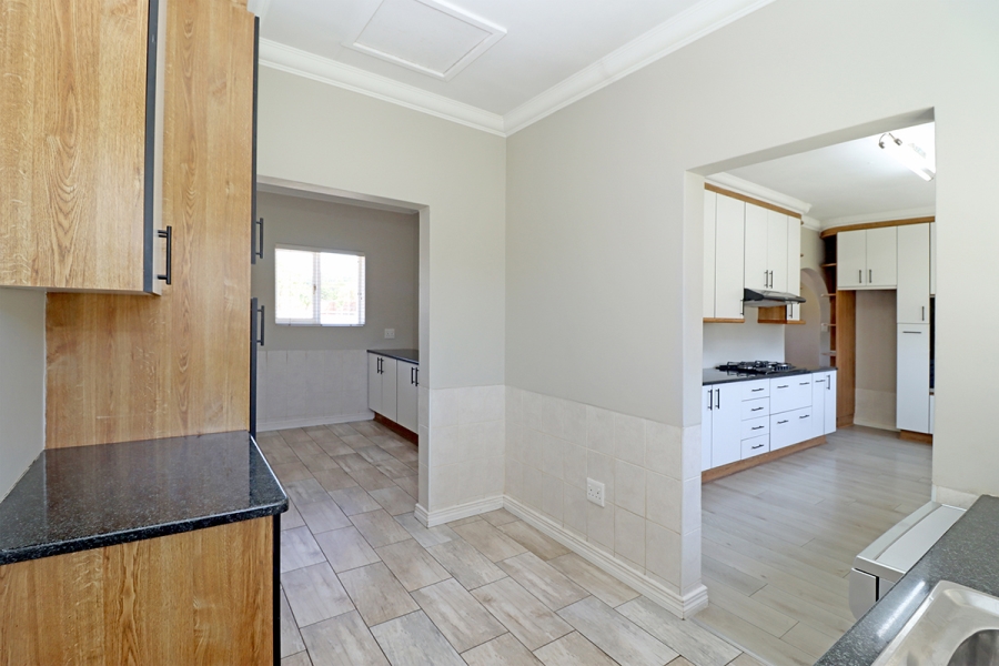 4 Bedroom Property for Sale in Randjesfontein A H Gauteng