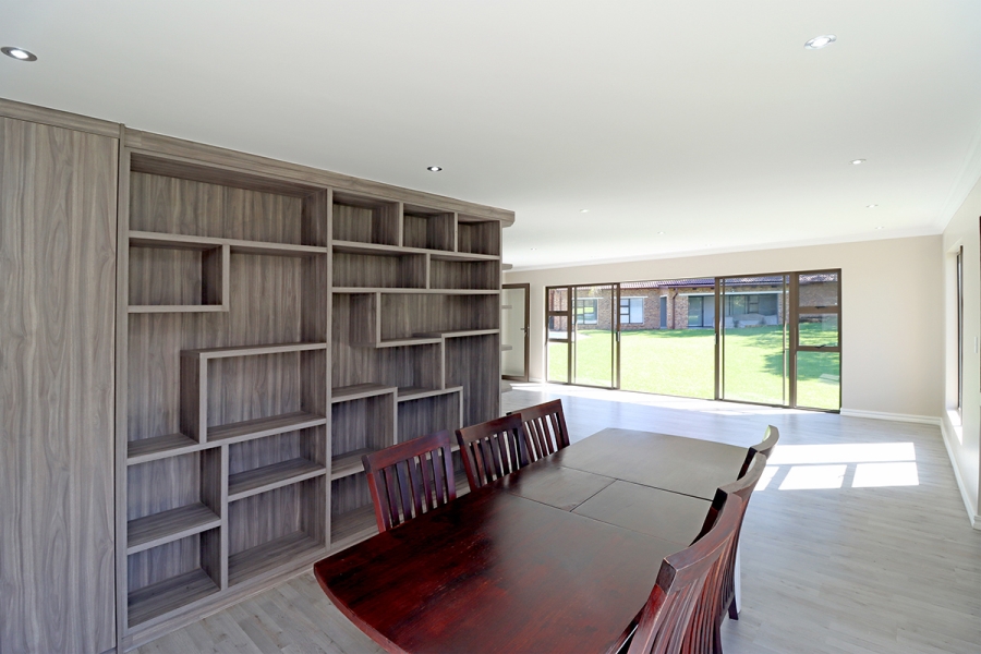 4 Bedroom Property for Sale in Randjesfontein A H Gauteng