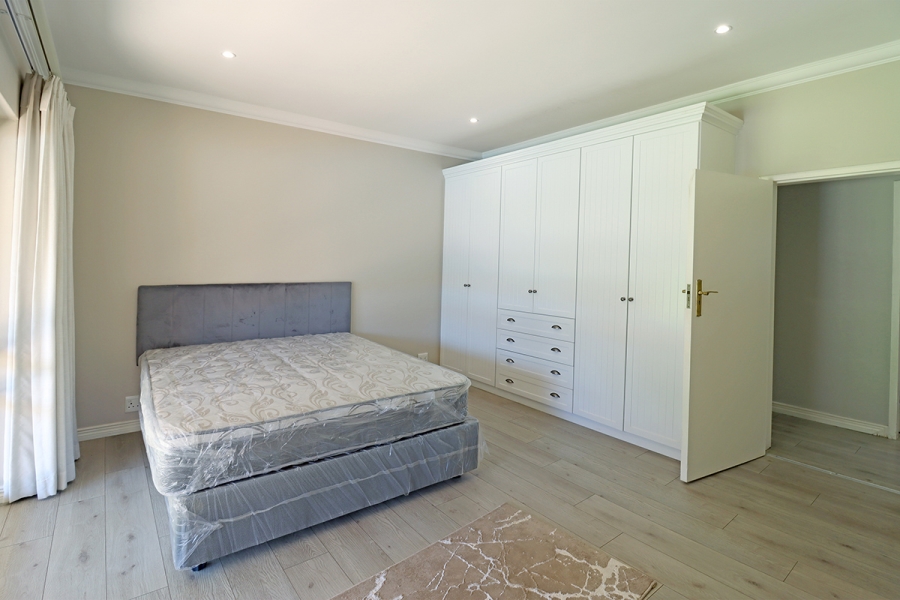 4 Bedroom Property for Sale in Randjesfontein A H Gauteng