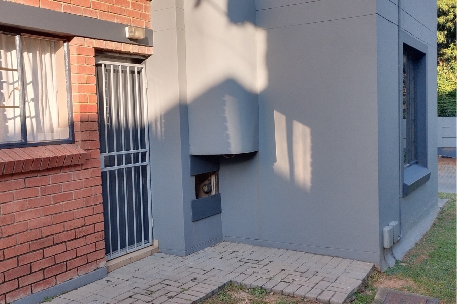 To Let 2 Bedroom Property for Rent in Birchleigh Gauteng