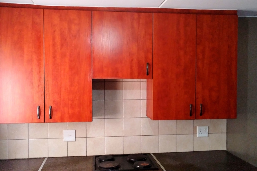 To Let 2 Bedroom Property for Rent in Birchleigh Gauteng