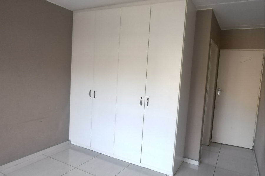 To Let 2 Bedroom Property for Rent in Birchleigh Gauteng