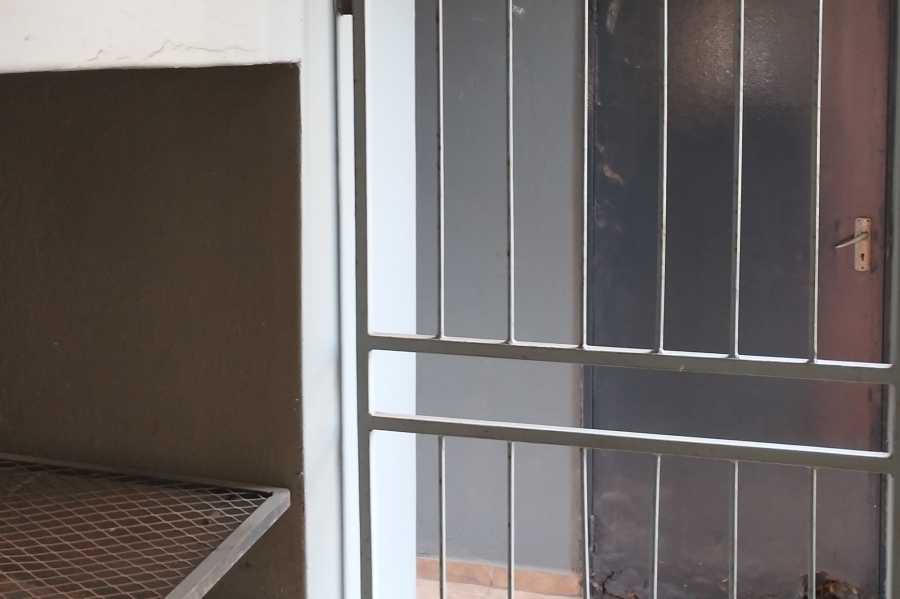 To Let 2 Bedroom Property for Rent in Birchleigh Gauteng