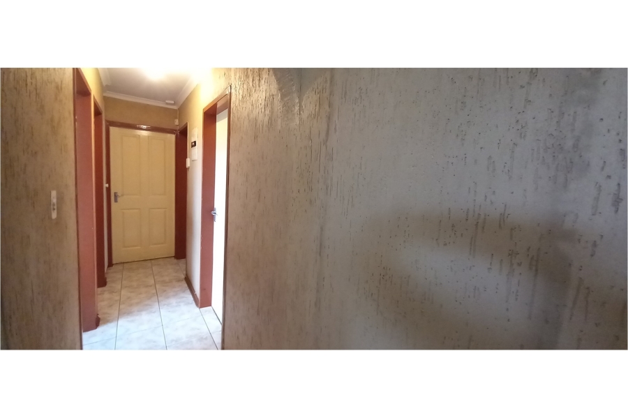 3 Bedroom Property for Sale in Lenasia South Gauteng