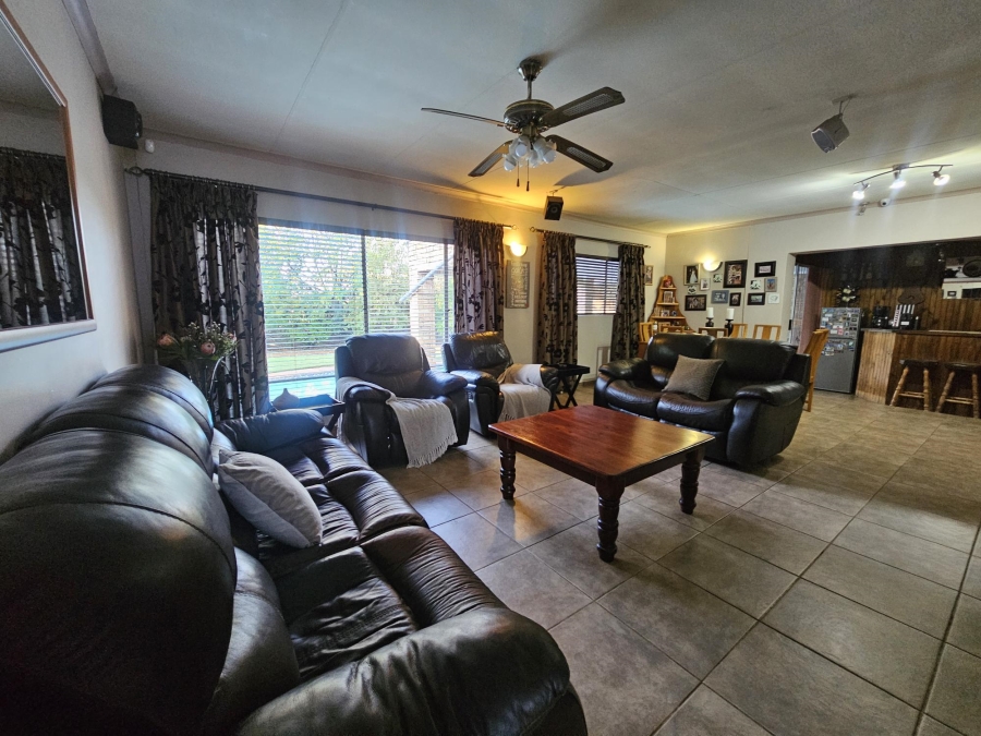4 Bedroom Property for Sale in Noordheuwel Gauteng
