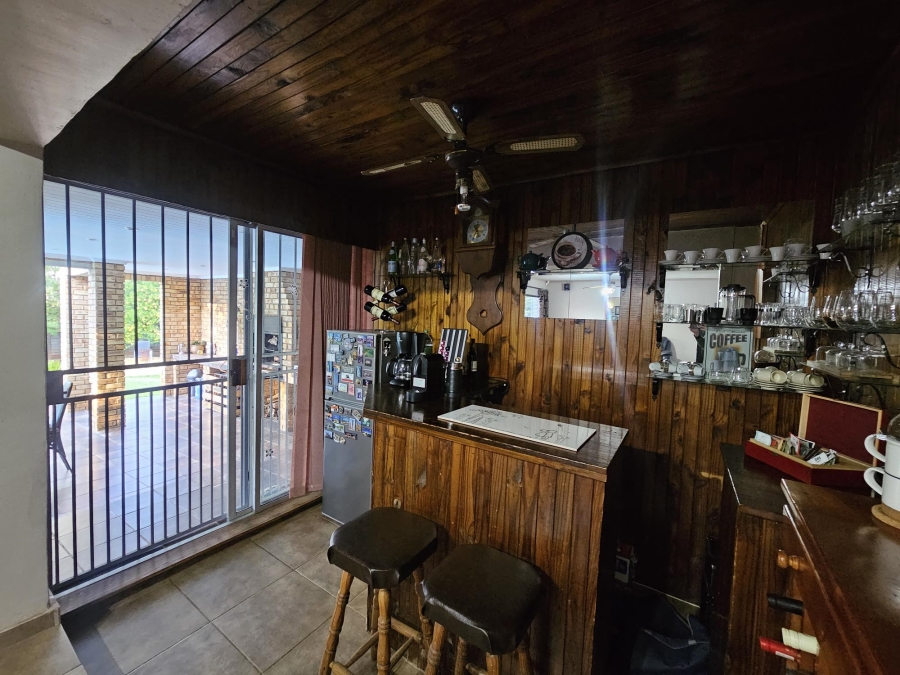 4 Bedroom Property for Sale in Noordheuwel Gauteng