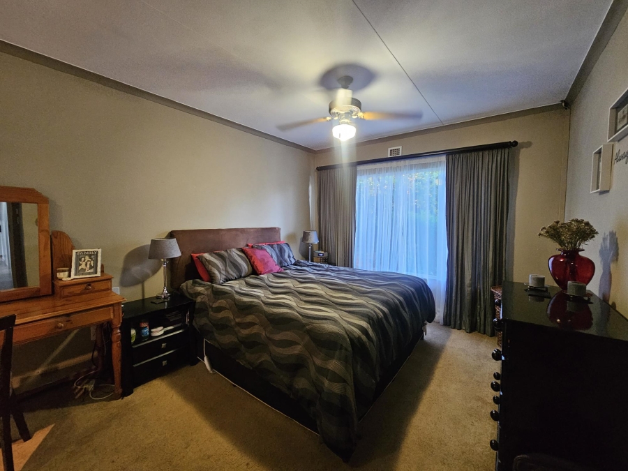 4 Bedroom Property for Sale in Noordheuwel Gauteng