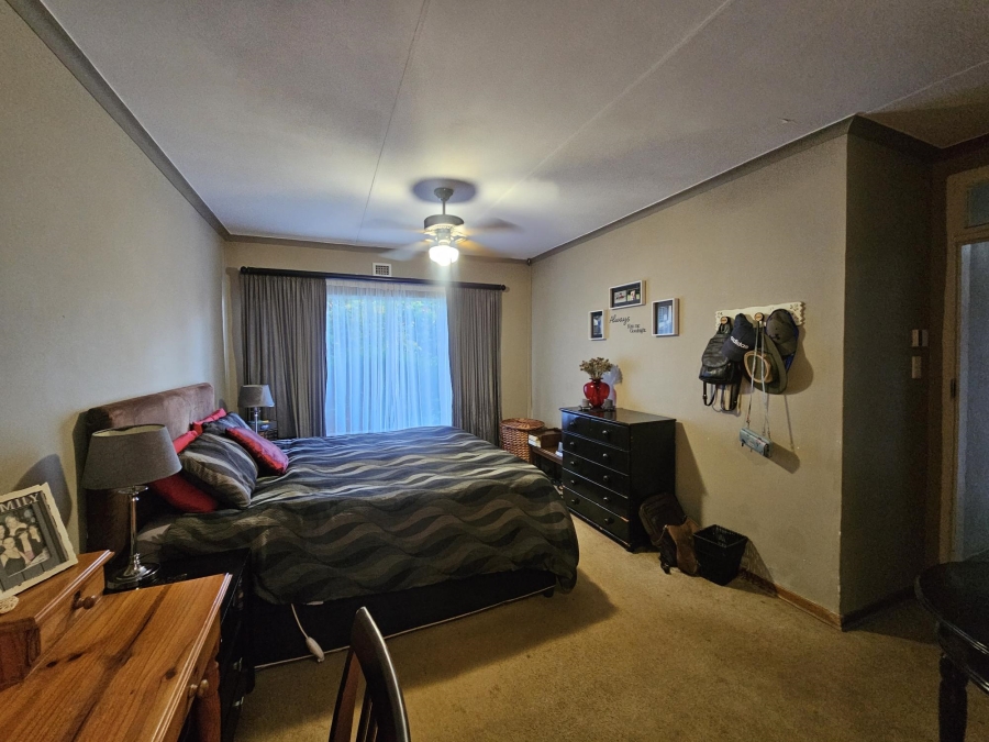 4 Bedroom Property for Sale in Noordheuwel Gauteng
