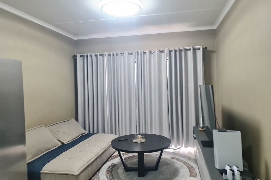 To Let 1 Bedroom Property for Rent in Randpark Ridge Gauteng