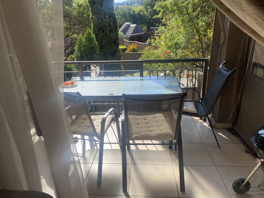 3 Bedroom Property for Sale in Mulbarton Gauteng