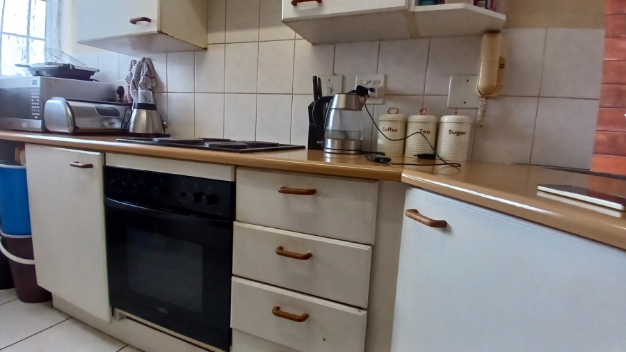 2 Bedroom Property for Sale in Glenvista Gauteng