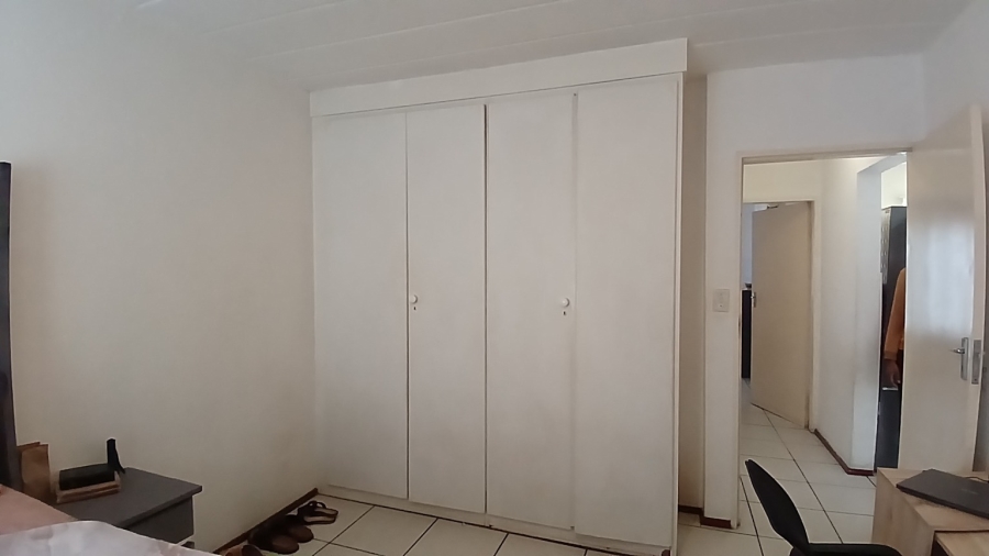 2 Bedroom Property for Sale in Glenvista Gauteng