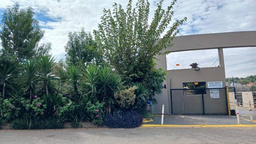 2 Bedroom Property for Sale in Glenvista Gauteng