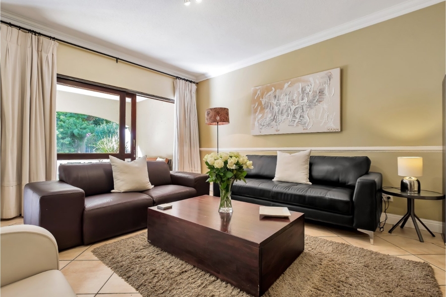 To Let 2 Bedroom Property for Rent in Lonehill Gauteng