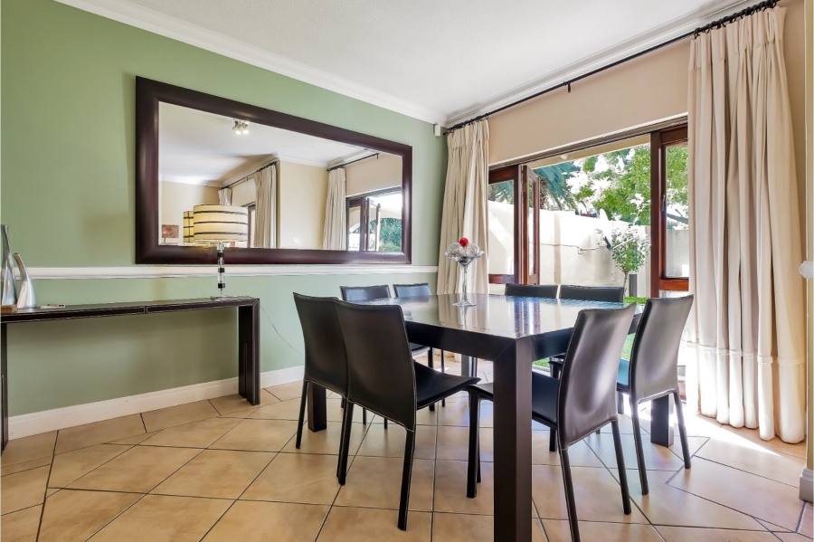 To Let 2 Bedroom Property for Rent in Lonehill Gauteng