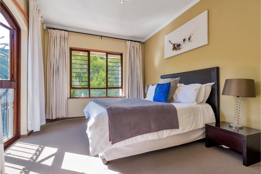 To Let 2 Bedroom Property for Rent in Lonehill Gauteng