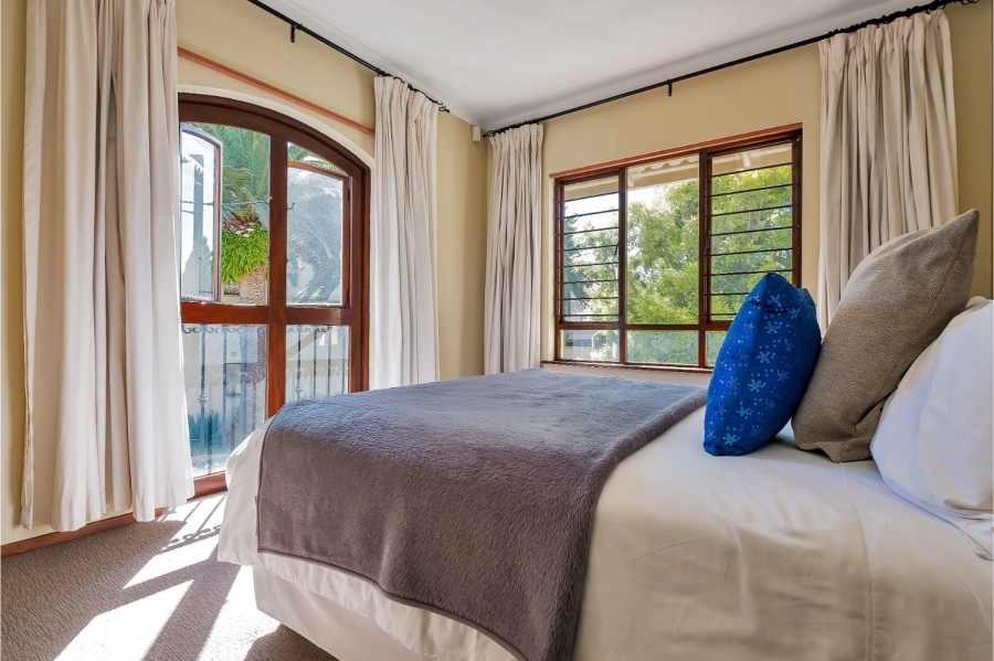 To Let 2 Bedroom Property for Rent in Lonehill Gauteng