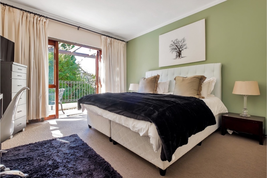 To Let 2 Bedroom Property for Rent in Lonehill Gauteng