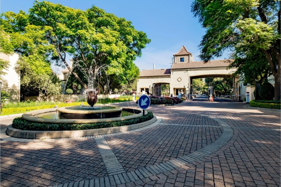 To Let 2 Bedroom Property for Rent in Lonehill Gauteng